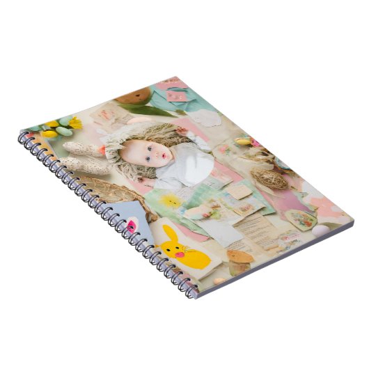かわいいモダンイースターコラージュのスクラップブックの写真 ノートブック (右側)