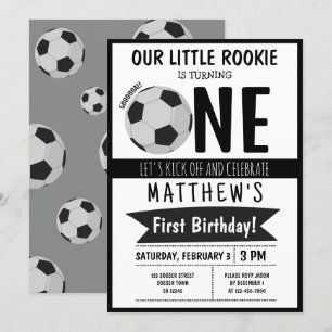 かわいいモダンサッカーボールリボン子供たち1歳の誕生日 招待状