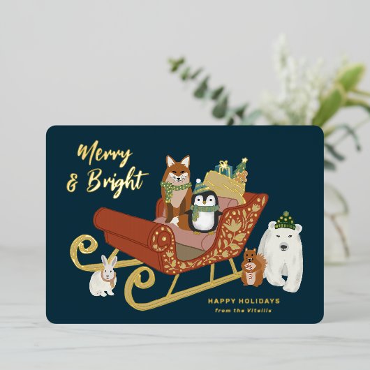 かわいいモダン動物の友達とそりのクリスマス 箔シーズンカード (立ち正面)