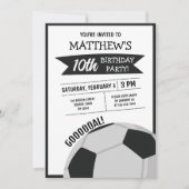 かわいいモダン大サッカーボールリボン子供の誕生日 招待状 (正面)