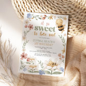 かわいいモダン1歳の誕生日に甘い 招待状