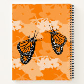 かわいいモナーク蝶 オレンジ色 お気に入りの名前付き ノートブック (裏面)