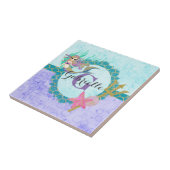 かわいいモノグラムマーメイドティール(緑がかった色)&パープルウォーター色 タイル (側面)