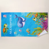 かわいいモノグラム名コースタルウミガメ鯨 ビーチタオル (正面)