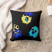 かわいいモンスターズ緑のティール(緑がかった色)ブルーイエローオンブラック クッション (ブランケット)