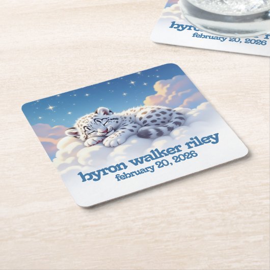 かわいいユキヒョウ雲の上で眠る赤ちゃんシャワー スクエアペーパーコースター (アングル)