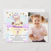 かわいいユニコーンと金ゴールドスターズ写真誕生日 招待状 (正面)