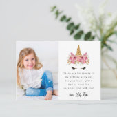 かわいいユニコーンの写真 子供の誕生日パーティー サンキューカード (スタンド正面)