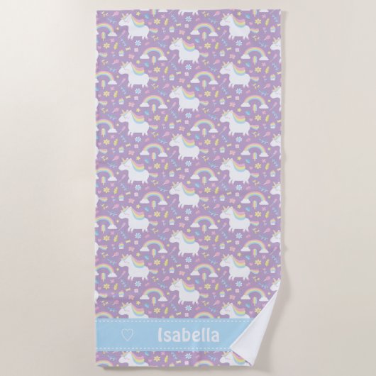 かわいいユニコーンの虹の女の子の紫色のビーチタオル ビーチタオル (正面)