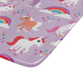 かわいいユニコーンの虹の紫色 カッティングボード (角)
