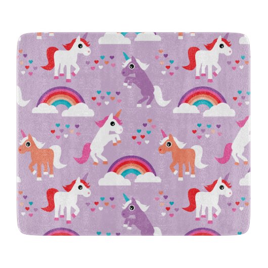 かわいいユニコーンの虹の紫色 カッティングボード (正面)