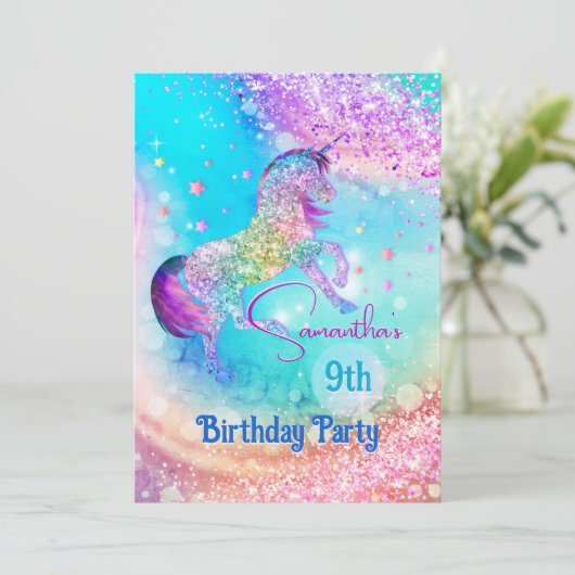 かわいいユニコーンピンクアクアグリッター任意の年齢の誕生日 招待状 (スタンド正面)