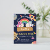 かわいいユニコーンユニコーン恐竜の虹の宇宙誕生日パーティー ポストカード (スタンド正面)