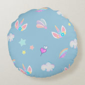 かわいいユニコーン顔レインボーグラデーション誕生日パーティー ラウンドクッション (裏面)