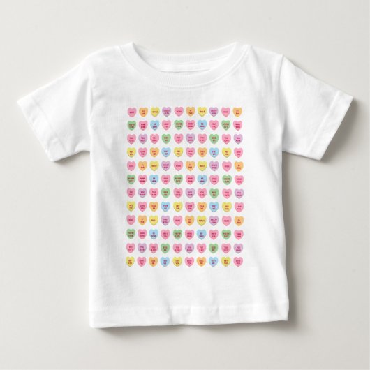 かわいいユーモアのある女の子のカスタム会話キャンディハート ベビーTシャツ (正面)