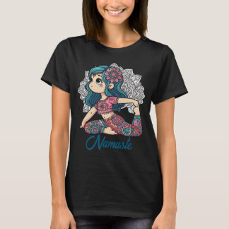 かわいいヨガガールTシャツ Tシャツ