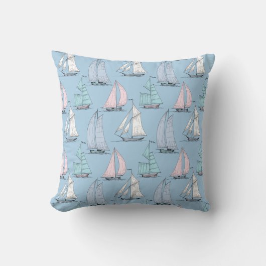 かわいいヨットパターン1 クッション (正面)