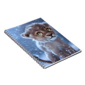 かわいいライオンの子が雪の中で ノートブック (右側)