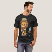 かわいいライオンの釣りと獲物 Tシャツ (正面フル)