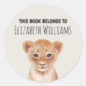 かわいいライオンパーソナライズされたカブネームスクール ラウンドシール (正面)