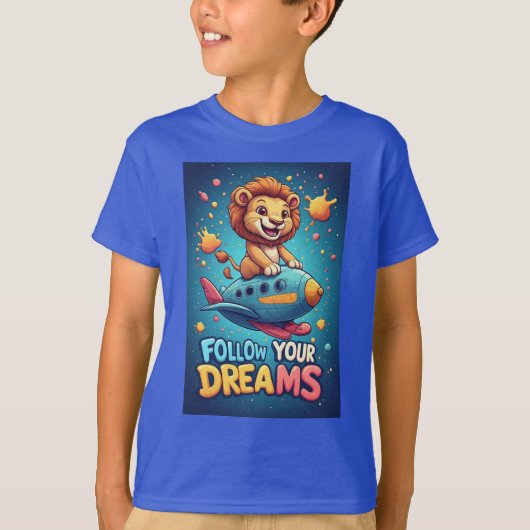 🦁 かわいいライオン飛行機の冒険キッズグラフィック ✈ Tシャツ (正面)