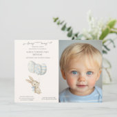 かわいいライトブルーベビーバニー1歳の誕生日 招待状 (スタンド正面)