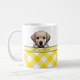 かわいいラブラドールの子犬　ベスト・ドッグ・ママ　黄色ギンガムチェック コーヒーマグカップ
