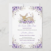 かわいいラベンダー パープル フローラル シカ ベビー シャワー 招待状 (正面)