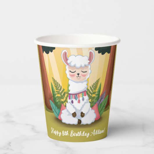 かわいいラマが魔法の森で瞑想する誕生日 紙コップ (裏面)