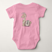 かわいいラマのプリンセスが王冠をかぶった誕生日 ベビーボディスーツ (裏面)