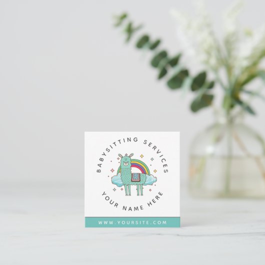 かわいいラマレインボーデイサービス託児ベビーシッター スクエア名刺 (スタンド正面)
