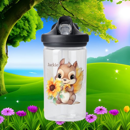 かわいいリスに名前の花を追加 ウォーターボトル