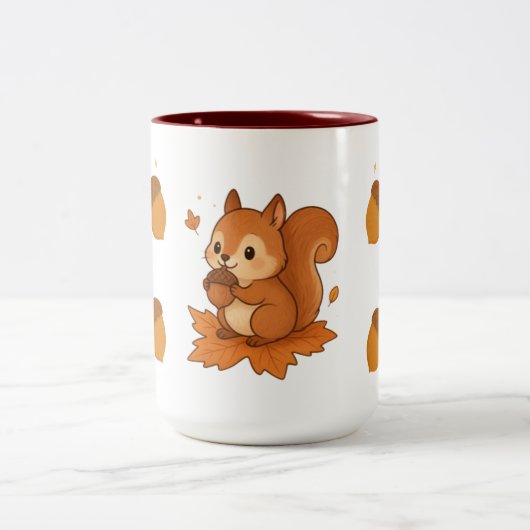 かわいいリス食べルの紅葉付きコーン ツートーンマグカップ (中央)