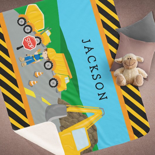 かわいいリトルボーイ建築車モノグラムの両 シェルパブランケット