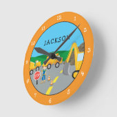 かわいいリトルボーイ建築車モノグラムの両 ラウンド壁時計 (傾斜)