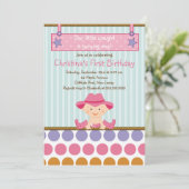 かわいいリトル女性のカーボーイバースデーパーティ招待状 招待状 (スタンド正面)