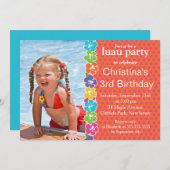 かわいいルアウ（ハワイ式宴会）の小さな女の子のバースデーパーティ招待状 招待状 (正面/裏面)