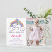 かわいいレインボーキャティコーン誕生日写真招待状 招待状 (スタンド正面)
