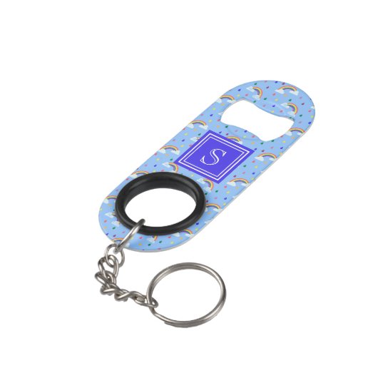 かわいいレインボークラウドモノグラパーソナライズされたム キーホルダー栓抜き (裏面アングル)