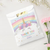 かわいいレインボーユニコーン第1回誕生日パーティー予算 フェイバーバッグ (封をした状態)