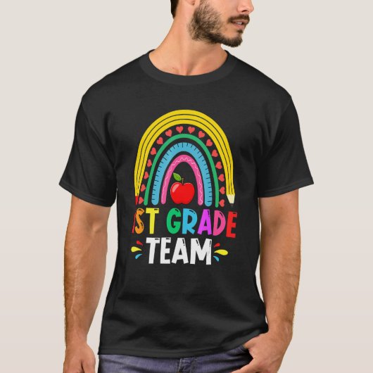かわいいレインボー1年生チーム新学期First D Tシャツ (正面)