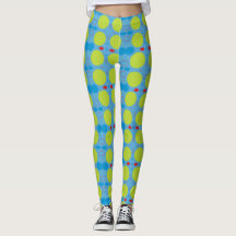 かわいいレギンスのヨガの動悸のトレーニングの動悸は緑に点を打ちます