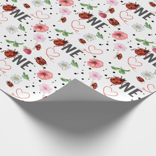 かわいいレディーバグのギフト1歳の誕生日 ラッピングペーパー (角)