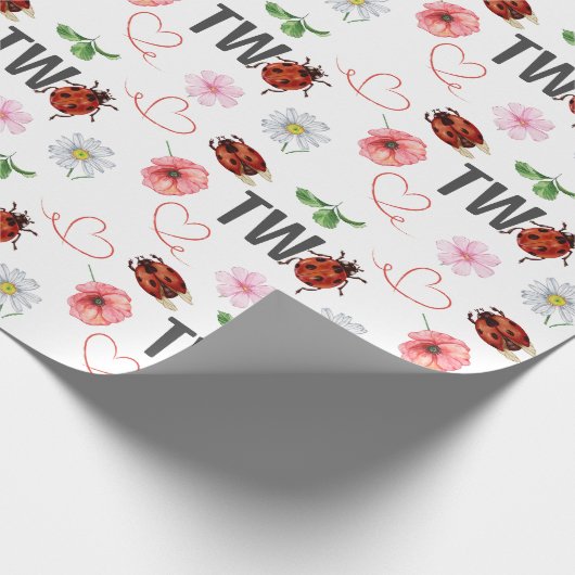 かわいいレディーバグのギフト2nd誕生日ラッピング紙 ラッピングペーパー (角)