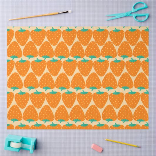 かわいいレトロイチゴの模様（オレンジとグリーン） 薄葉紙 (クラフト)