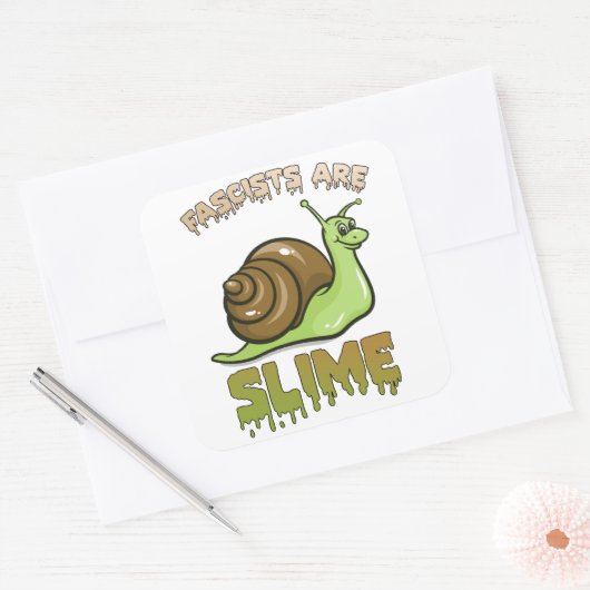 かわいいレトロカタツムリ – ファシストはスライム スクエアシール (封筒)
