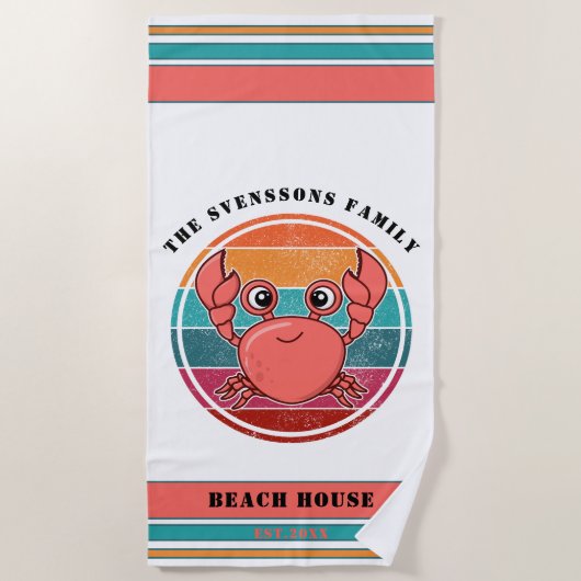 かわいいレトロカニファミリーネームイヤーエストビーチハウス ビーチタオル (正面)