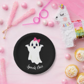 かわいいレトロガール幽霊とピンクヘアボウ ペーパープレート (パーティー)