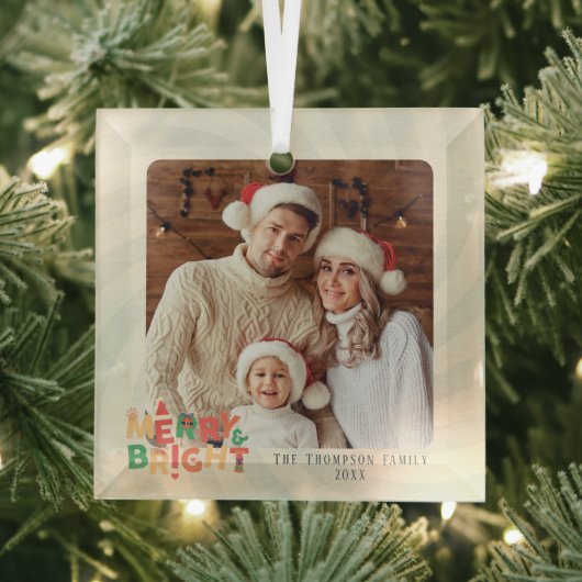 かわいいレトロ友人家族のホリデーパーティー ガラスオーナメント (インサイチュ)