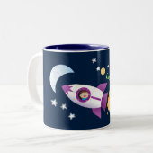 かわいいロケット船の宇宙漫画イラストレーション ツートーンマグカップ (正面左)